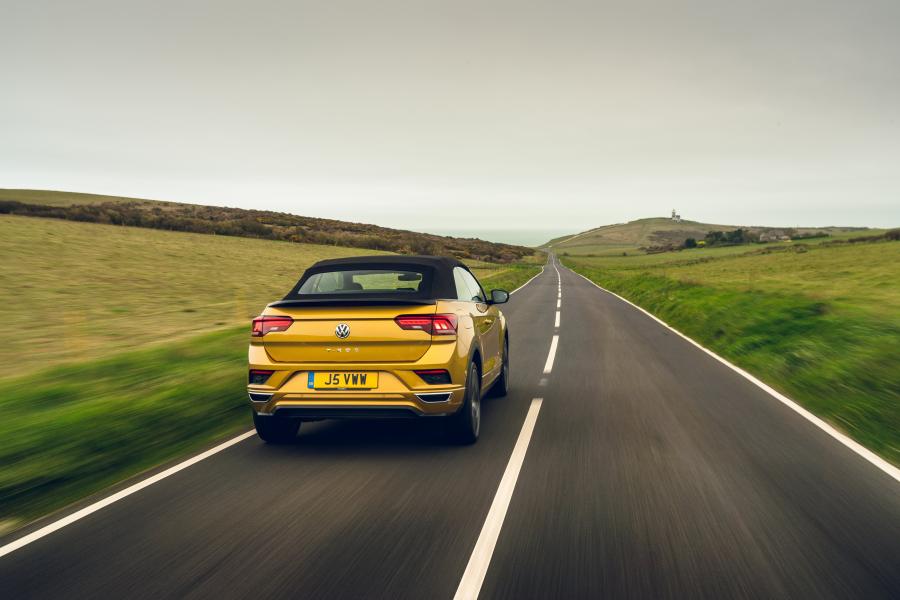  Volkswagen T-Roc Cabriolet R-Line 2020 года  (UK) (фото 36 из 40)